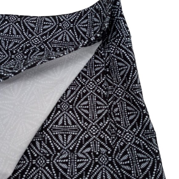 RipSkirt Length 2 Wrap Geometric Skirt Coverup Size XL Black White Adjustable - Picture 4 of 12
